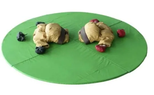 Les Costumes de sumo — structure gonflable à louer en Bretagne